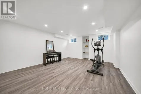 106 Portrush Avenue Ottawa ON K2J 5J2