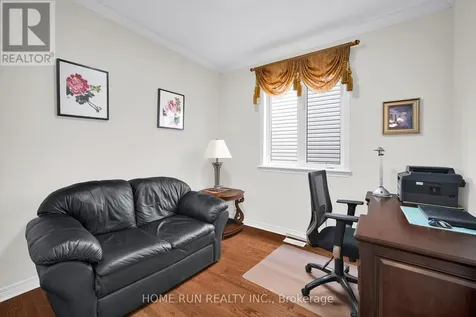 106 Portrush Avenue Ottawa ON K2J 5J2