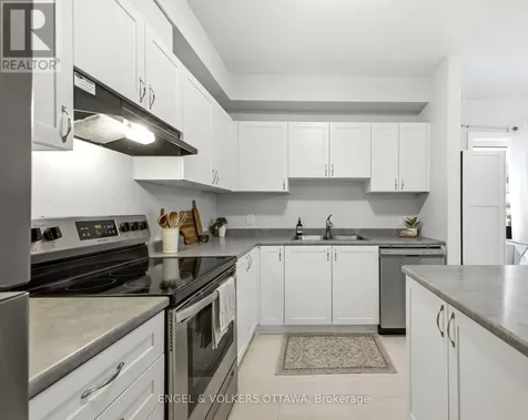 149 Anthracite Private Ottawa ON K2J 7C8