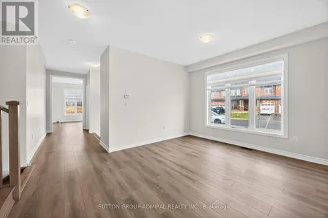 2237 Grainger Loop Innisfil ON L9S 0N1