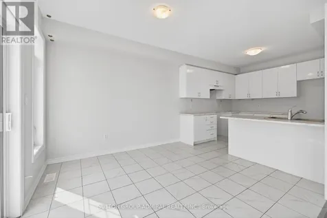 2237 Grainger Loop Innisfil ON L9S 0N1