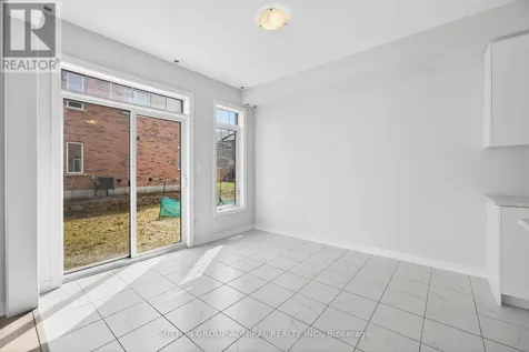 2237 Grainger Loop Innisfil ON L9S 0N1