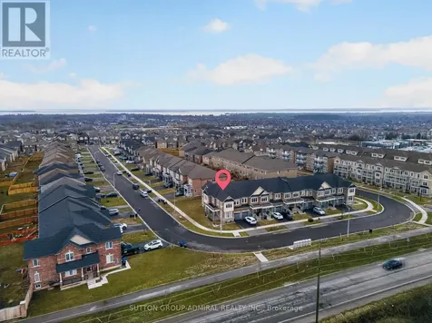 2237 Grainger Loop Innisfil ON L9S 0N1