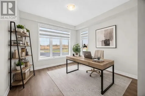 2237 Grainger Loop Innisfil ON L9S 0N1