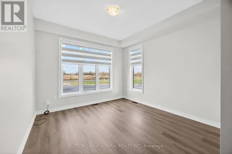 2237 Grainger Loop Innisfil ON L9S 0N1