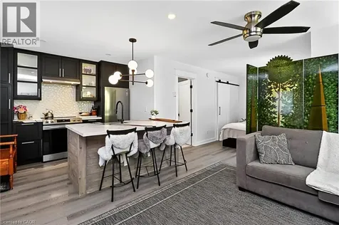 15 Dawson Drive Collingwood ON L9Y 3Z5
