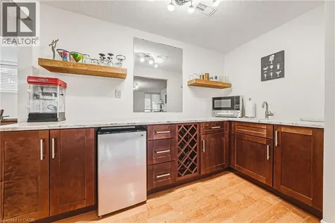 24 Hildegard Drive Hamilton ON L8K 5R9
