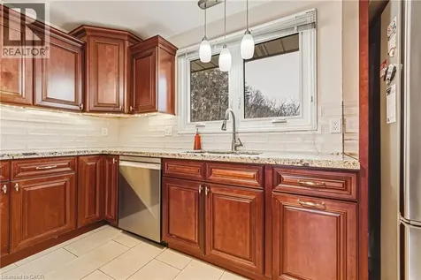 24 Hildegard Drive Hamilton ON L8K 5R9