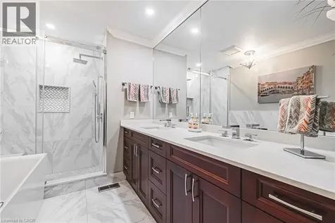 24 Hildegard Drive Hamilton ON L8K 5R9