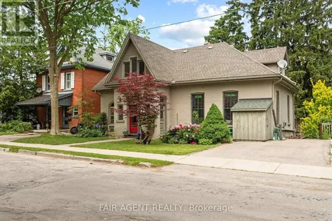26 Daly Avenue Stratford ON N5A 1B8