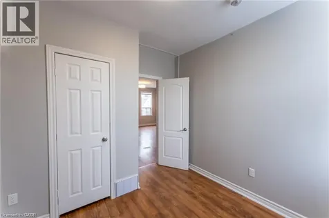 141 Wellington Street North Hamilton ON L8R 1N4