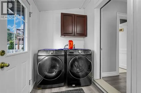 1641 Drouillard Windsor ON N8Y 2S4
