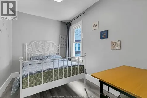 1641 Drouillard Windsor ON N8Y 2S4