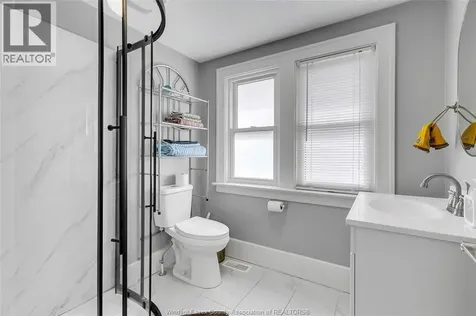 1641 Drouillard Windsor ON N8Y 2S4