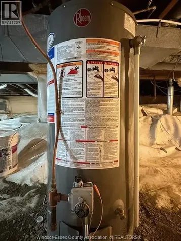 1641 Drouillard Windsor ON N8Y 2S4
