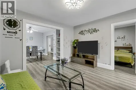 1641 Drouillard Windsor ON N8Y 2S4