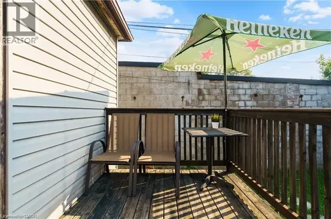 219 Avondale Street Hamilton ON L8L 7C4