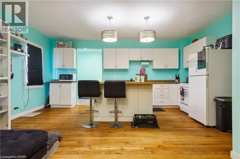 219 Avondale Street Hamilton ON L8L 7C4