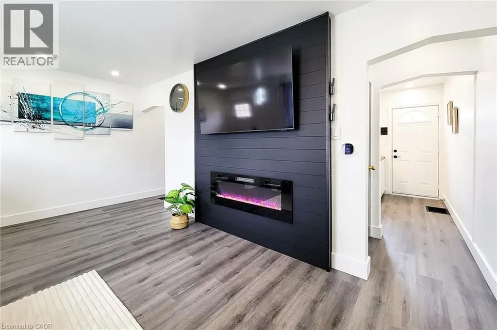 5 Martha Street Hamilton ON L8H 2B8