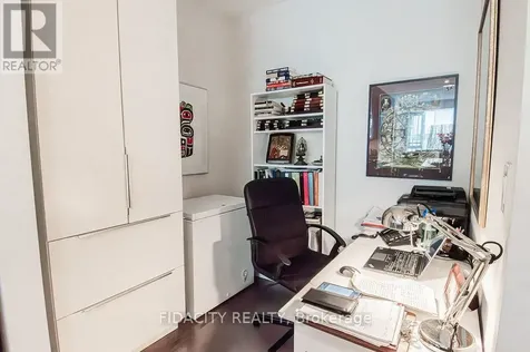 360 Patricia Avenue Ottawa ON K1Z 6W1