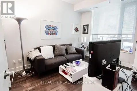 360 Patricia Avenue Ottawa ON K1Z 6W1