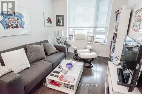 360 Patricia Avenue Ottawa ON K1Z 6W1