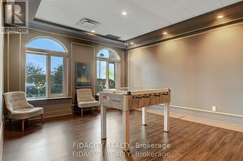 310 Central Park Drive Ottawa ON K2C 4G4
