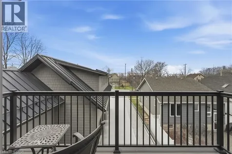 207 Beach Boulevard Hamilton ON L8H 6V8