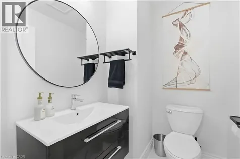 207 Beach Boulevard Hamilton ON L8H 6V8