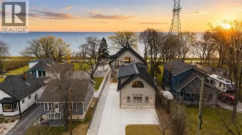 207 Beach Boulevard Hamilton ON L8H 6V8