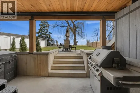 207 Beach Boulevard Hamilton ON L8H 6V8