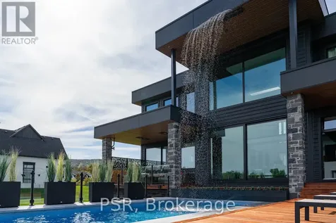 4 Raintree Court Clearview ON L9Y 0K2