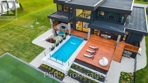 4 Raintree Court Clearview ON L9Y 0K2