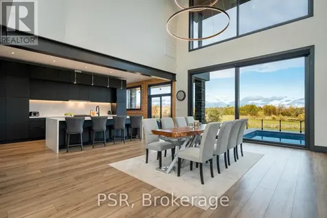 4 Raintree Court Clearview ON L9Y 0K2