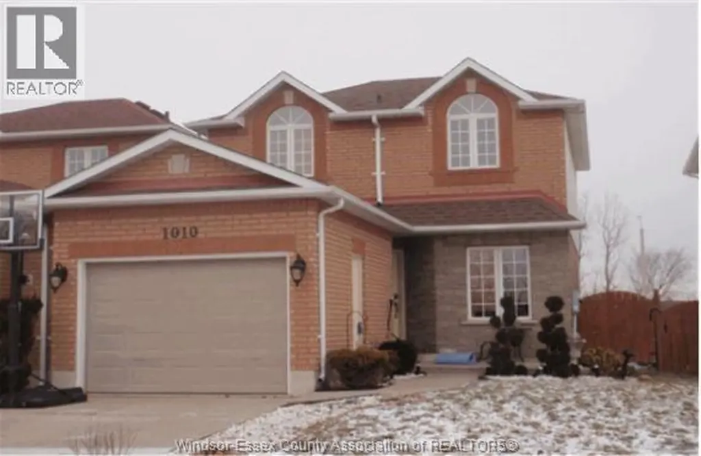 1010 Lemonwood Crescent Windsor ON N9A 2R7