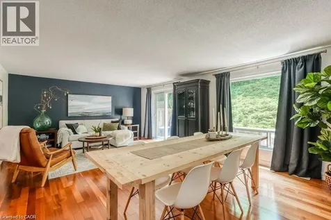 220 Salisbury Avenue Cambridge ON N1S 1K5
