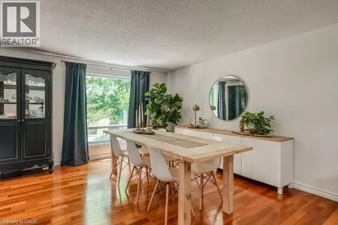 220 Salisbury Avenue Cambridge ON N1S 1K5