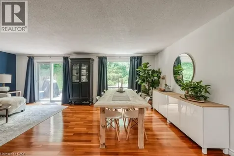 220 Salisbury Avenue Cambridge ON N1S 1K5