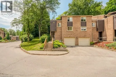 220 Salisbury Avenue Cambridge ON N1S 1K5