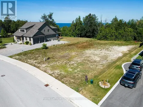 127 West Ridge Drive Blue Mountains ON N0H 2P0