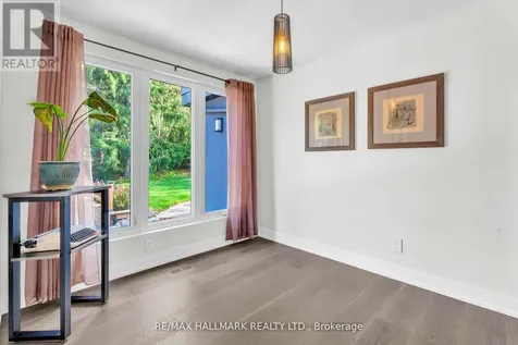 16831 Mccowan Road Whitchurch-stouffville ON L4A 2A4