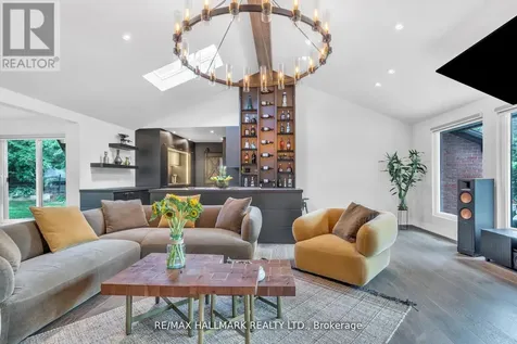 16831 Mccowan Road Whitchurch-stouffville ON L4A 2A4