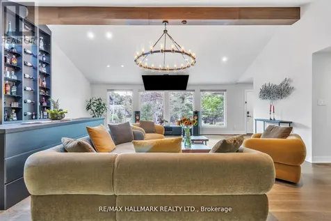 16831 Mccowan Road Whitchurch-stouffville ON L4A 2A4