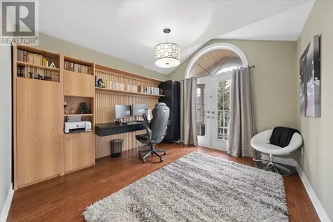 15 Maple Forest Drive Vaughan ON L6A 0B7