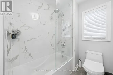 15 Maple Forest Drive Vaughan ON L6A 0B7