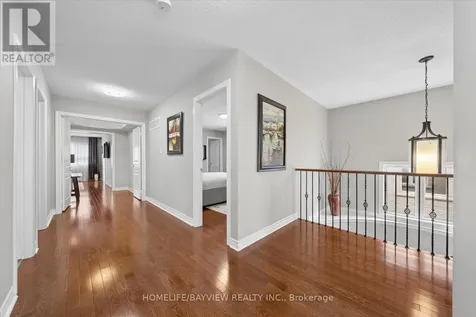 15 Maple Forest Drive Vaughan ON L6A 0B7