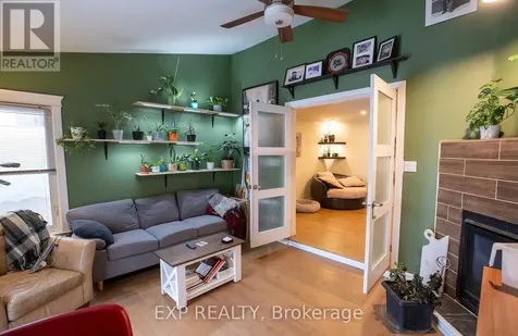 1108 Grenoble Crescent Ottawa ON K1C 2C6