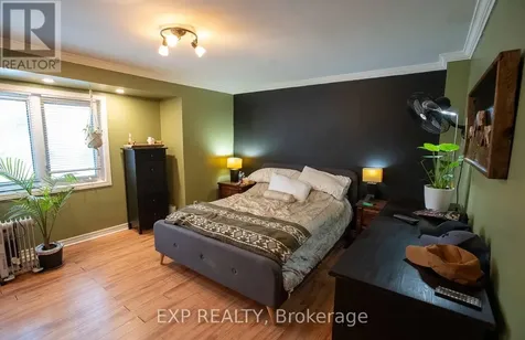 1108 Grenoble Crescent Ottawa ON K1C 2C6