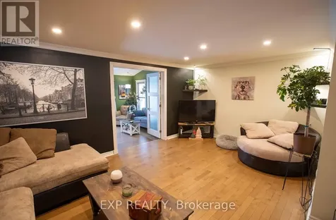 1108 Grenoble Crescent Ottawa ON K1C 2C6