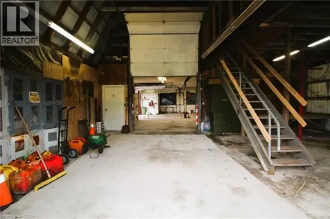 481 Garner Road East Ancaster ON L9G 3K9